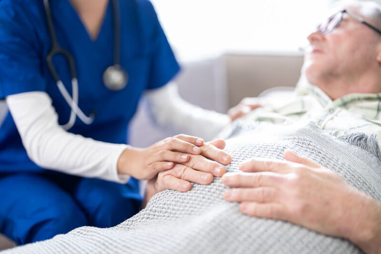 End-of-Life Care Best Practices Thumbnail